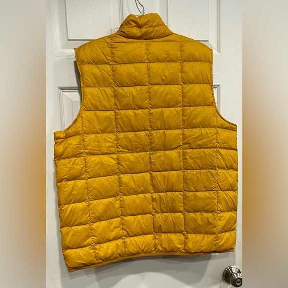 REI Men’s XL 650 Down Puffer Vest 2.0 Desert Sun Yellow NWT Puff - Picture 3 of 7